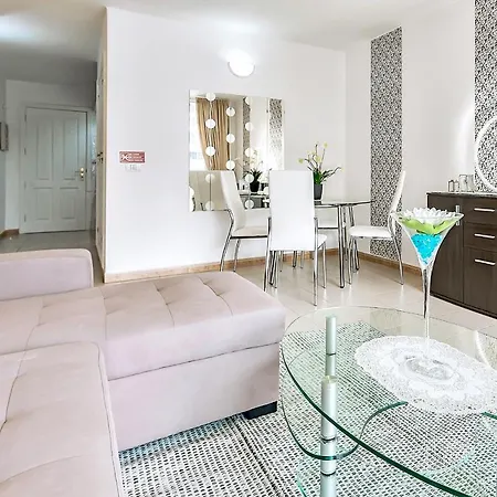 Green Park Studio In Golf Del Sur 2 *